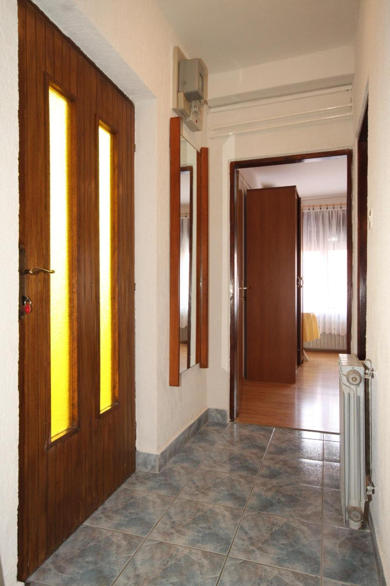 Apartments And Rooms With Parking Space Mali Losinj Bagian luar foto