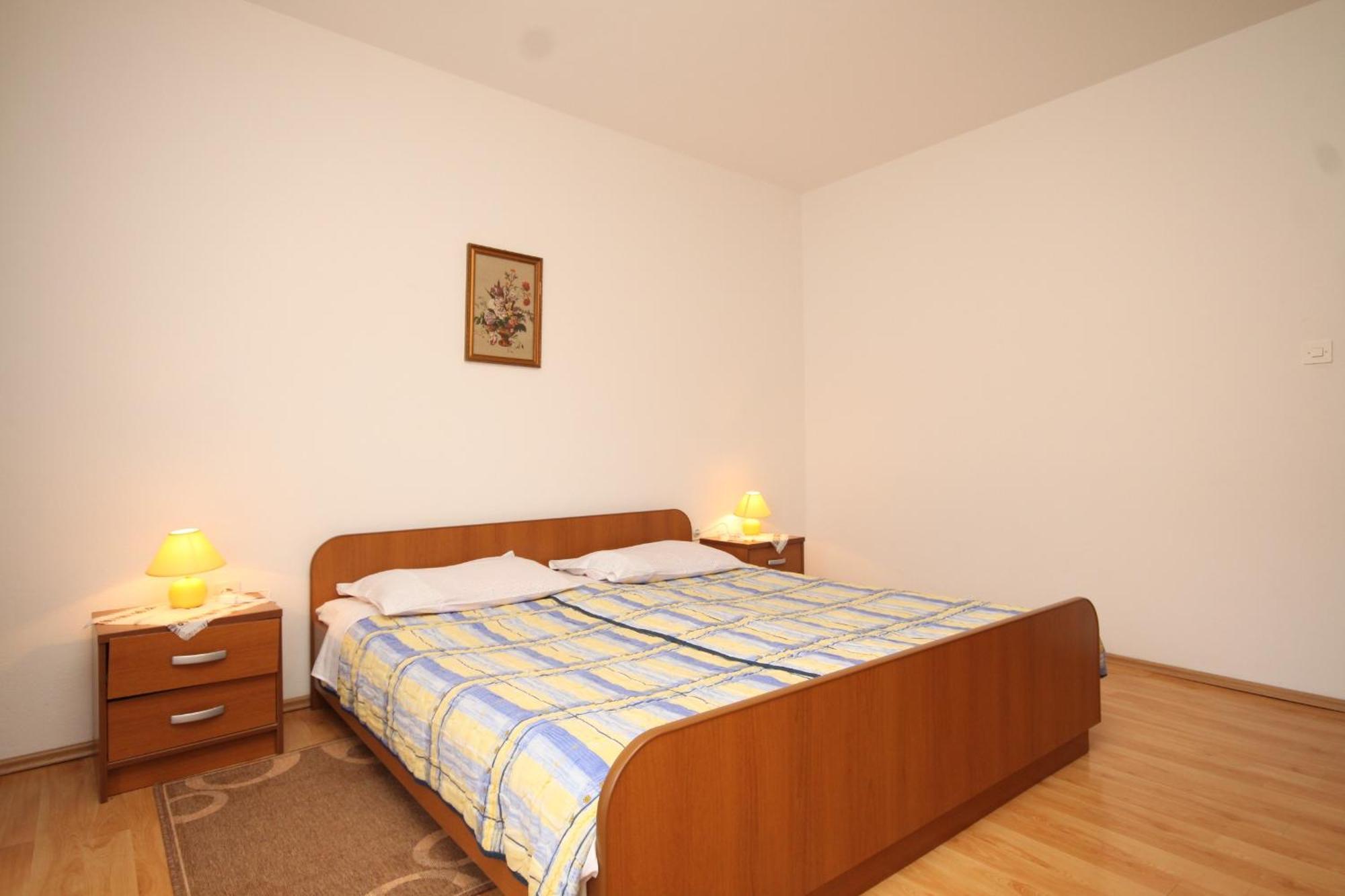 Apartments And Rooms With Parking Space Mali Losinj Ruang foto