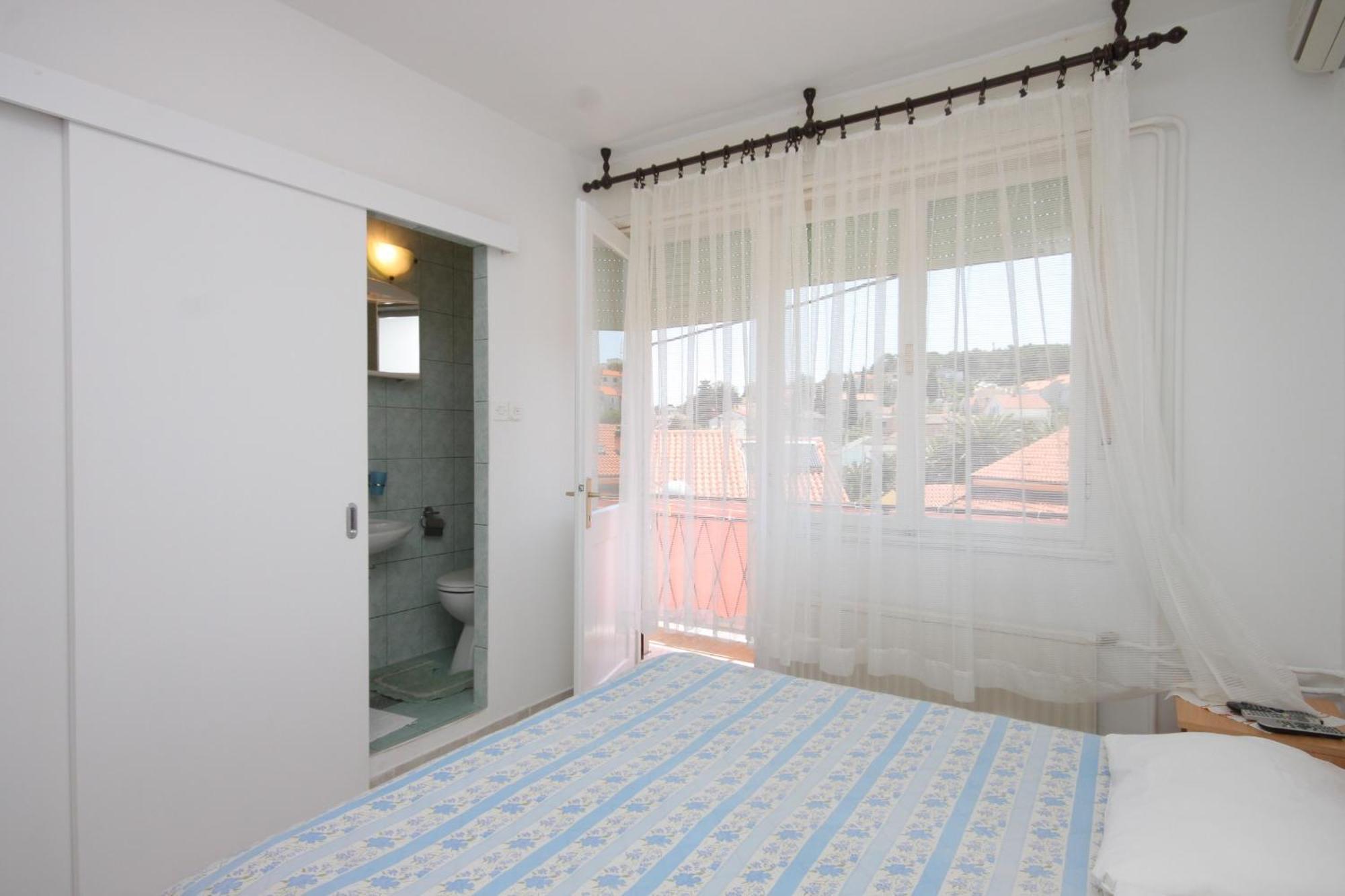 Apartments And Rooms With Parking Space Mali Losinj Ruang foto