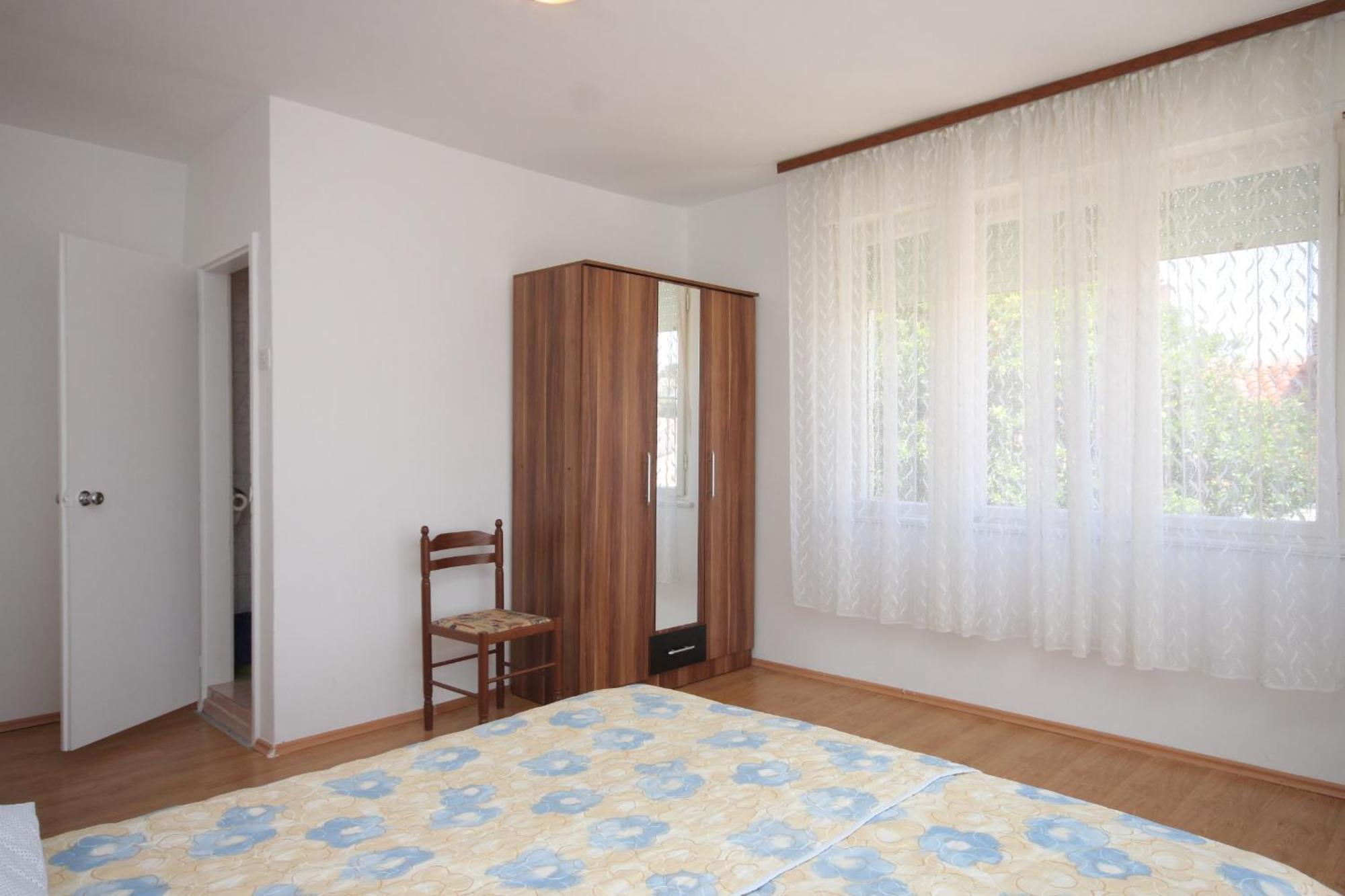 Apartments And Rooms With Parking Space Mali Losinj Ruang foto